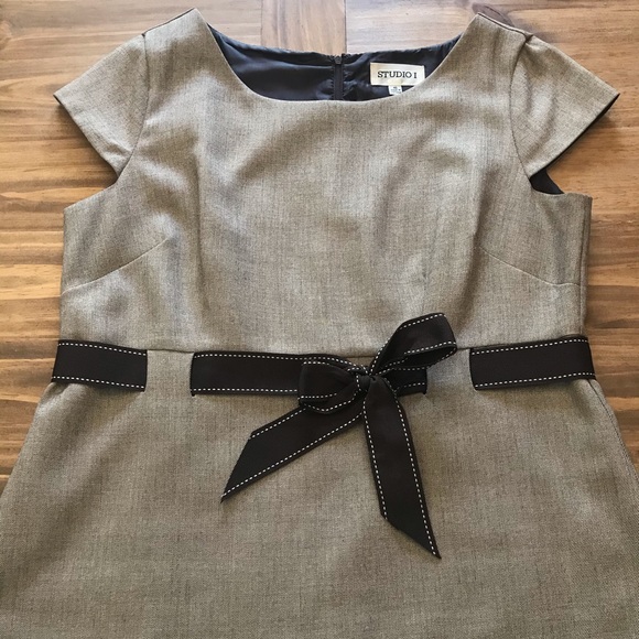 Gently worn Brown Studio I Dress Sz. 16 - Picture 7 of 12